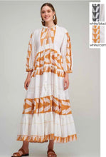 Load image into Gallery viewer, Pearl and Caviar Zakar Maxi Dress White and Black ( with Lurex)