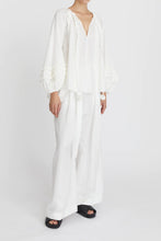 Load image into Gallery viewer, Lee Mathews Posey Blouse