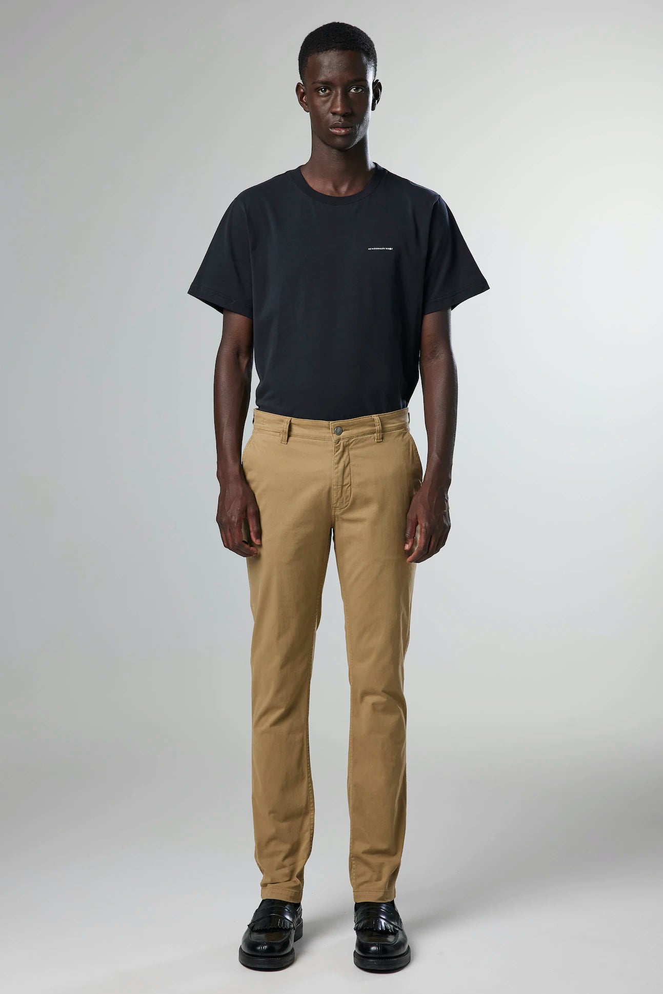 No Nationality Marco Slim Cotton Chino in Khaki