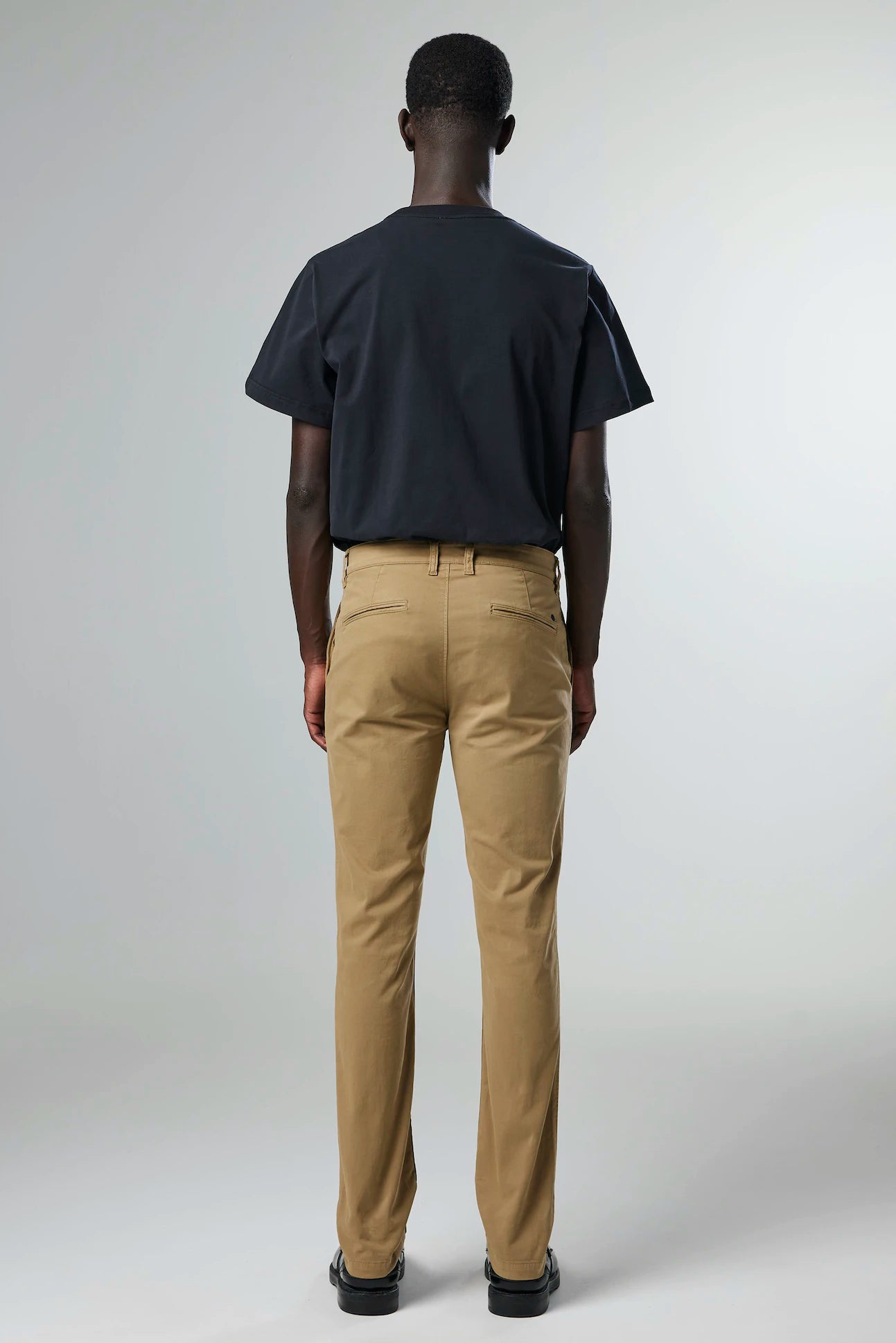 No Nationality Marco Slim Cotton Chino in Khaki