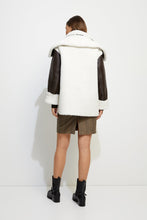 Load image into Gallery viewer, Unreal Fur Symbiosis Jacket