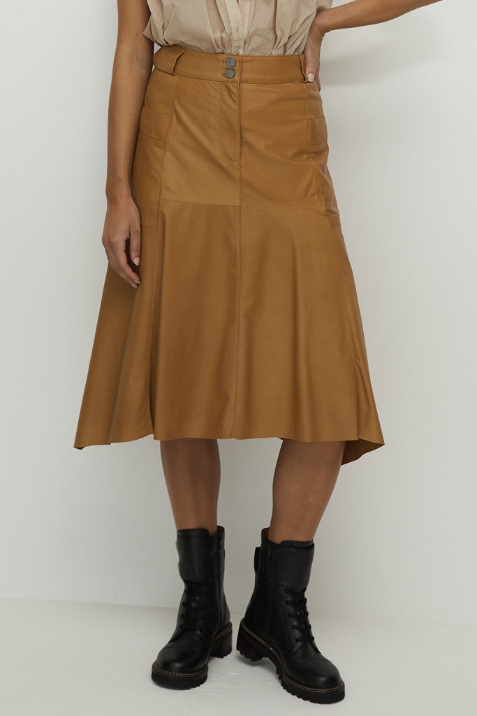 West 14th Hudson Skirt Camel