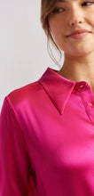 Load image into Gallery viewer, Alessandra Primrose silk shirt in Magenta
