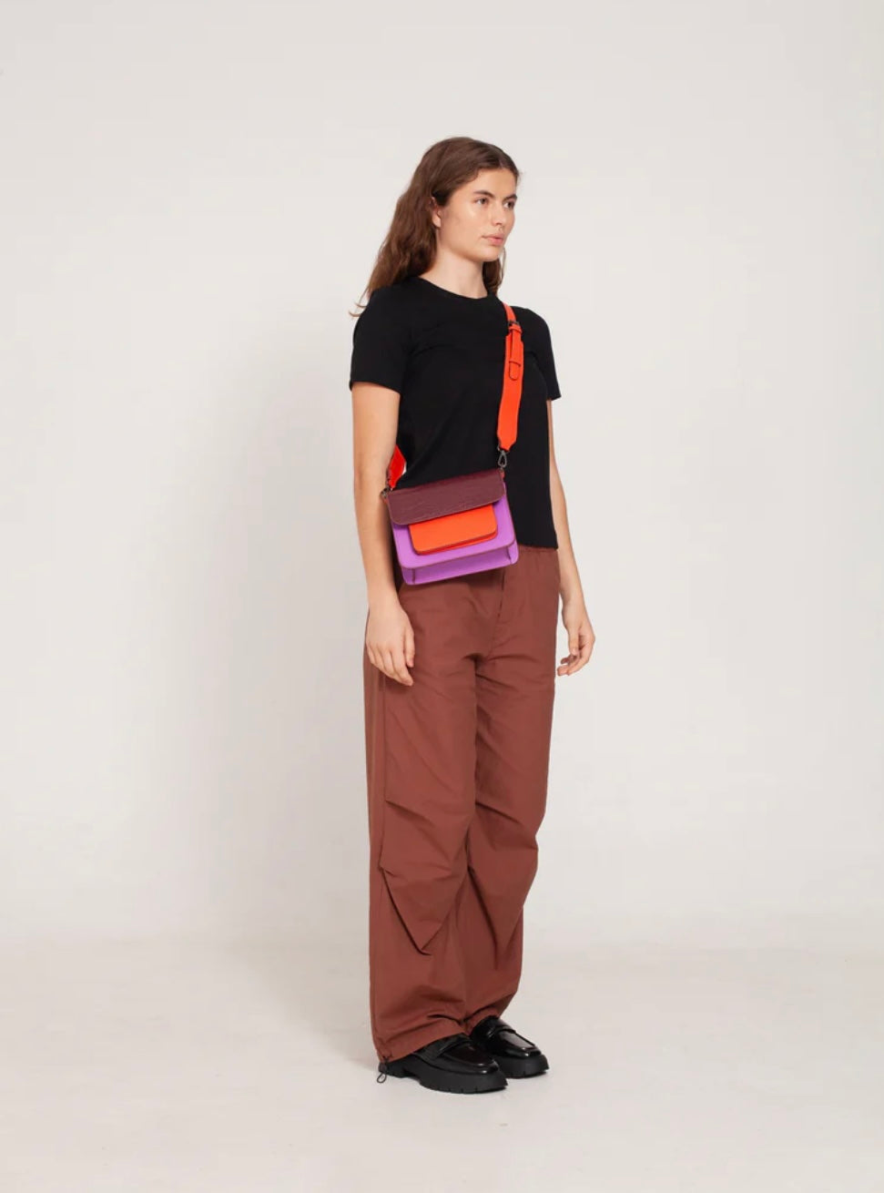 HVISK Cayman Pocket Structure