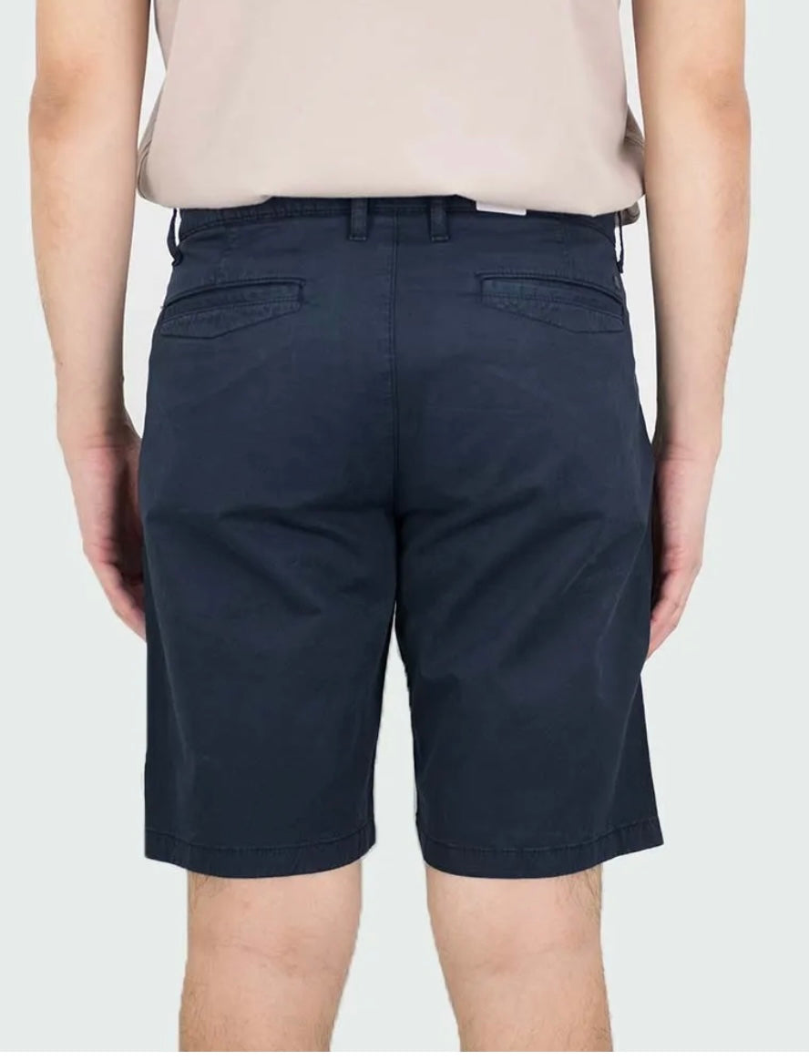 No Nationality Crown Regular MidRise Fly Zipper