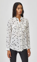Load image into Gallery viewer, Equipment - Slim Signature Silk shirt In Bright White Star